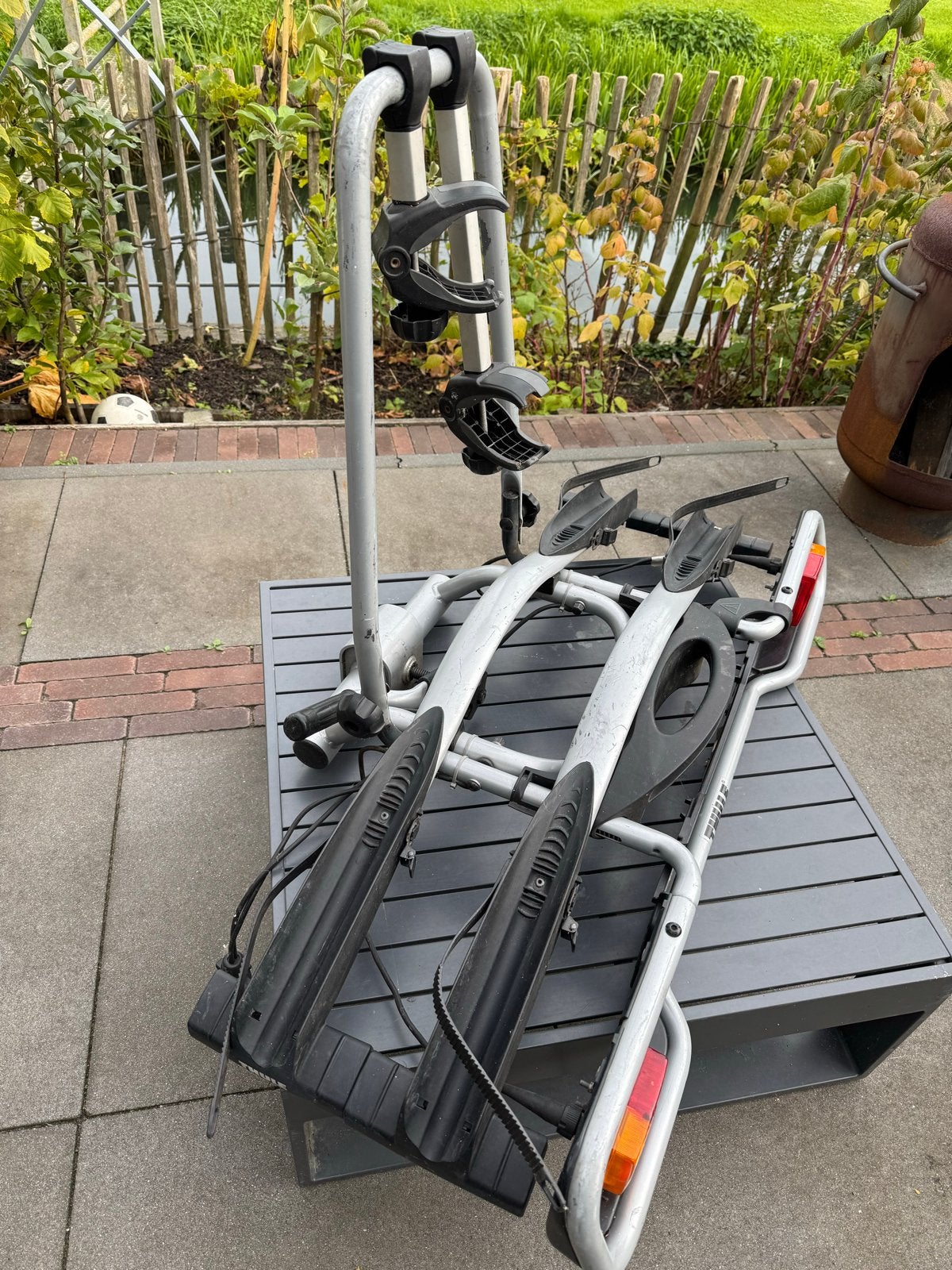 Thule fietsendrager voor trekhaak, Ophalen, 2 fietsen, Gebruikt, Trekhaakdrager