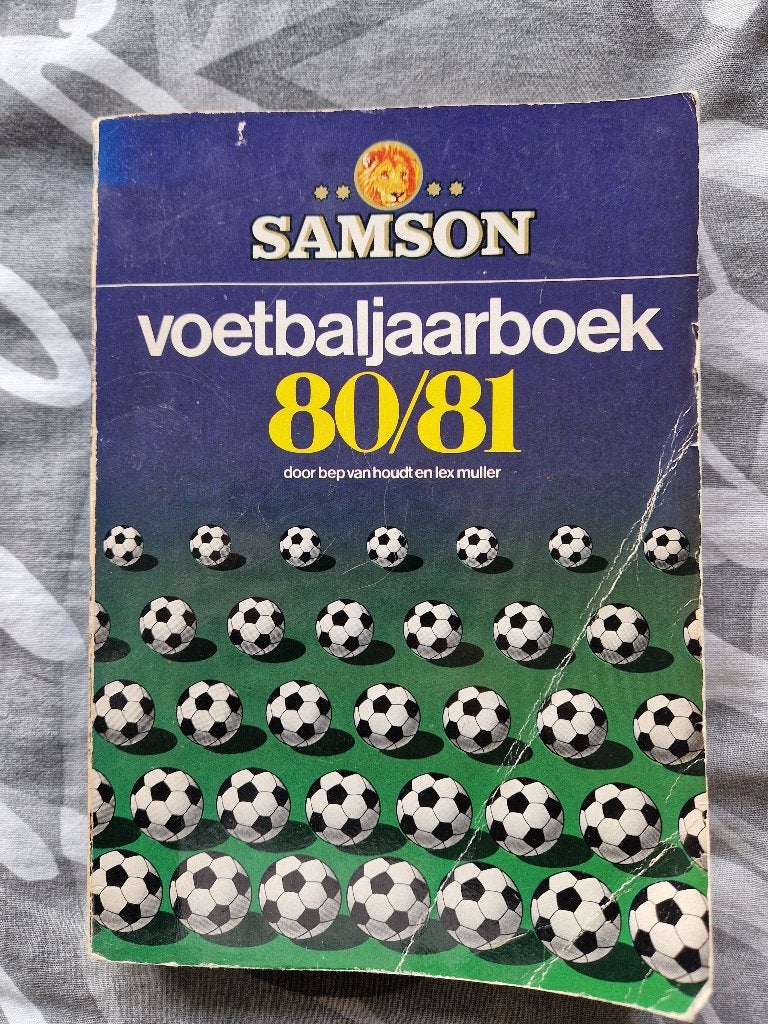 Voetbaljaarboek  80 / 81   Samson, Verzamelen, Ophalen of Verzenden, Gebruikt, Overige binnenlandse clubs, Boek of Tijdschrift