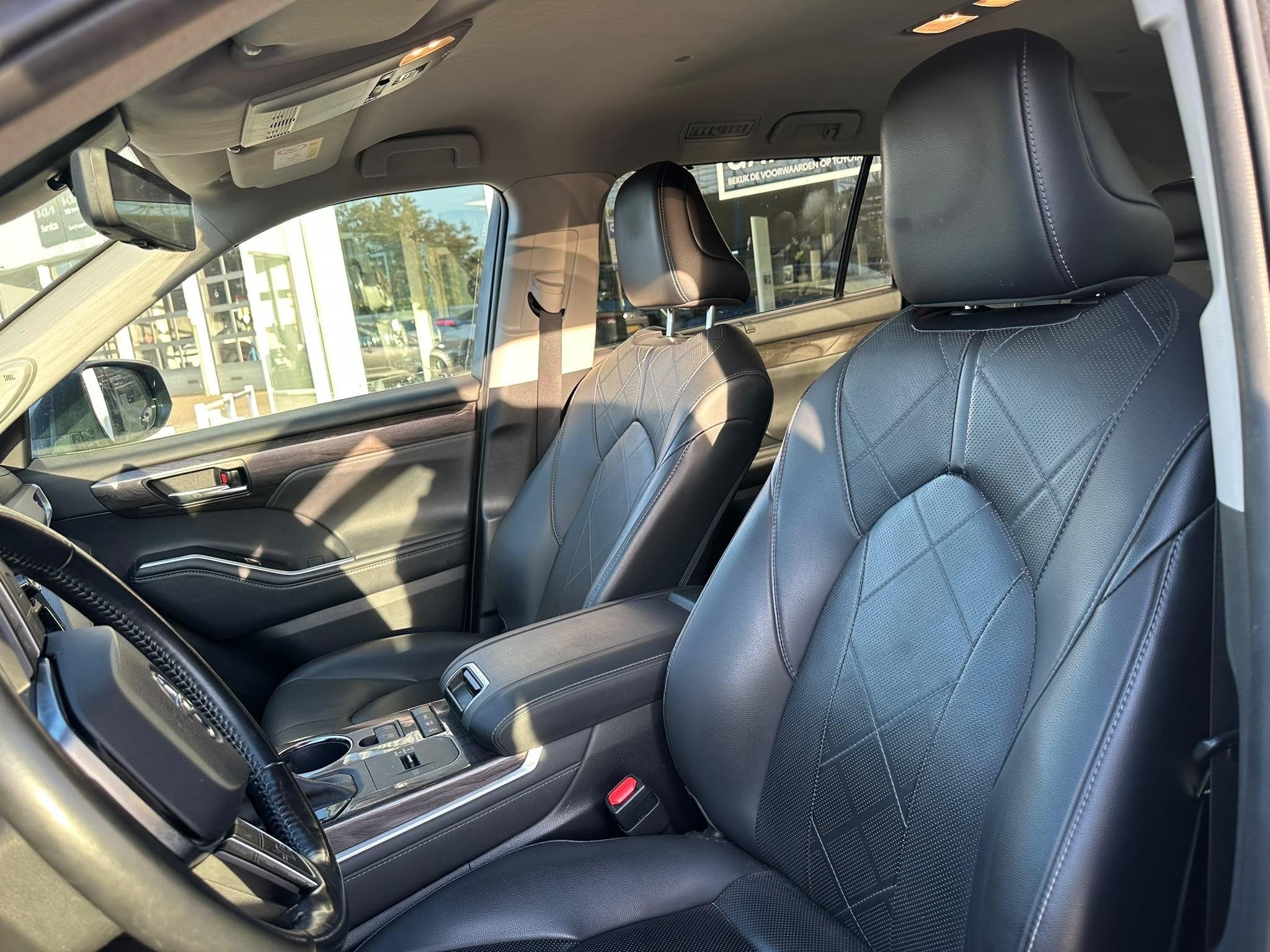 Toyota Highlander 2.5 AWD Hybrid Premium, Gebruikt, Euro 6, 4 cilinders, 7 stoelen