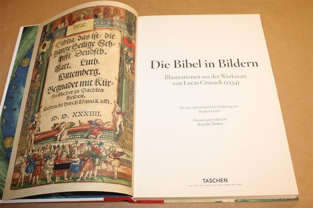 Bijbel in Beelden —Prachtige Illustraties Lucas Cranach [DE], Boeken, Ophalen of Verzenden, Gelezen