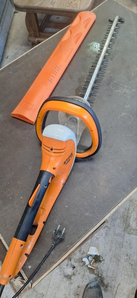 Stihl heggenschaar HSE 71 - 65 cm mes, goed werkend, Ophalen of Verzenden, Gebruikt, Elektrisch, Stihl