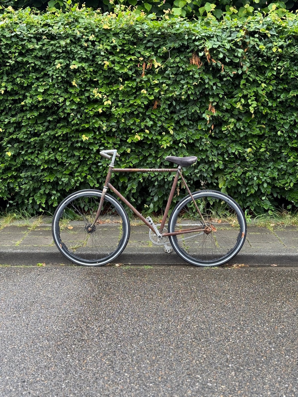 Vintage ratlook fixie met unieke Revolights wielverlichting, Gebruikt, Velgrem, 53 tot 57 cm, Ophalen