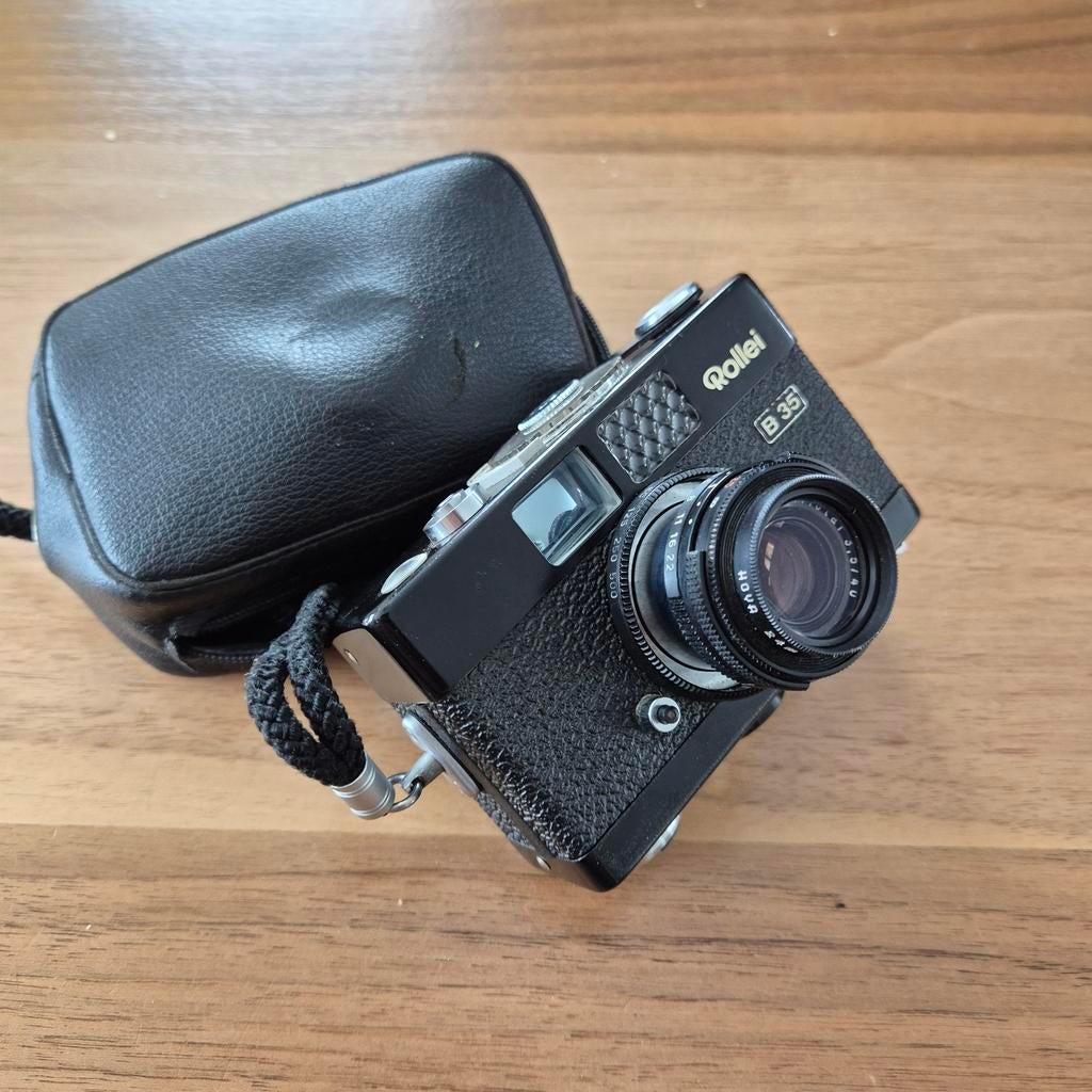 Rollei B35 camera met Triotar 3.5/40 lens en Skylight filter, Ophalen of Verzenden