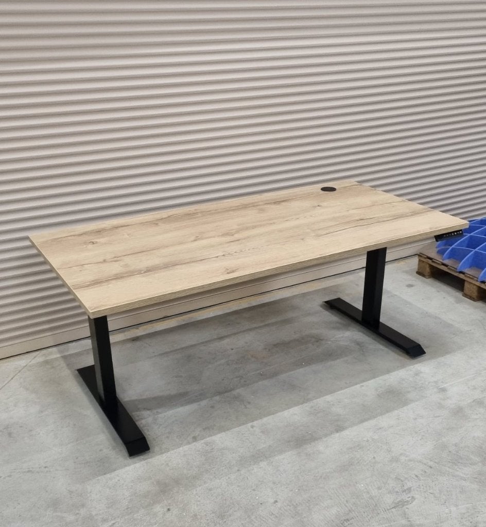 Zwart elek. zit/sta bureau met natuur eiken blad (nieuw), Huis en Inrichting, Bureaus, Metaal, Overige merken, 160 cm, Ophalen