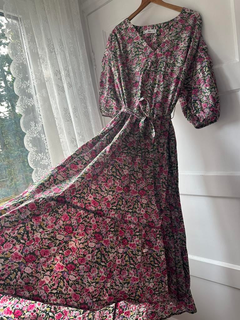 Romantisch lang groen roze rozen pofmouw jurk Mango M L, Maat 38/40 (M), Ophalen of Verzenden, Zo goed als nieuw, Onder de knie