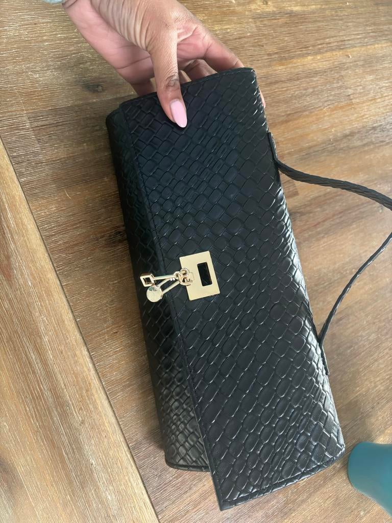 Nieuw kunstleren tasje, Sieraden, Tassen en Uiterlijk, Tassen | Damestassen, Ophalen of Verzenden, Nieuw, Zwart, Avondtasje