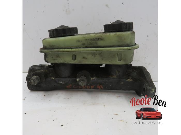 Hoofdremcilinder van een Diversen, Gebruikt, -, -, Ophalen of Verzenden