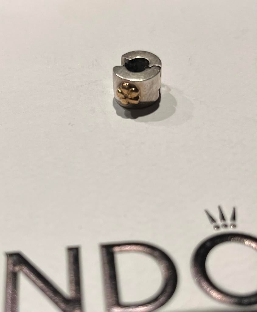 Pandora Two-Tone Clip Charm, Pandora, Ophalen of Verzenden, Zo goed als nieuw, 1 bedel