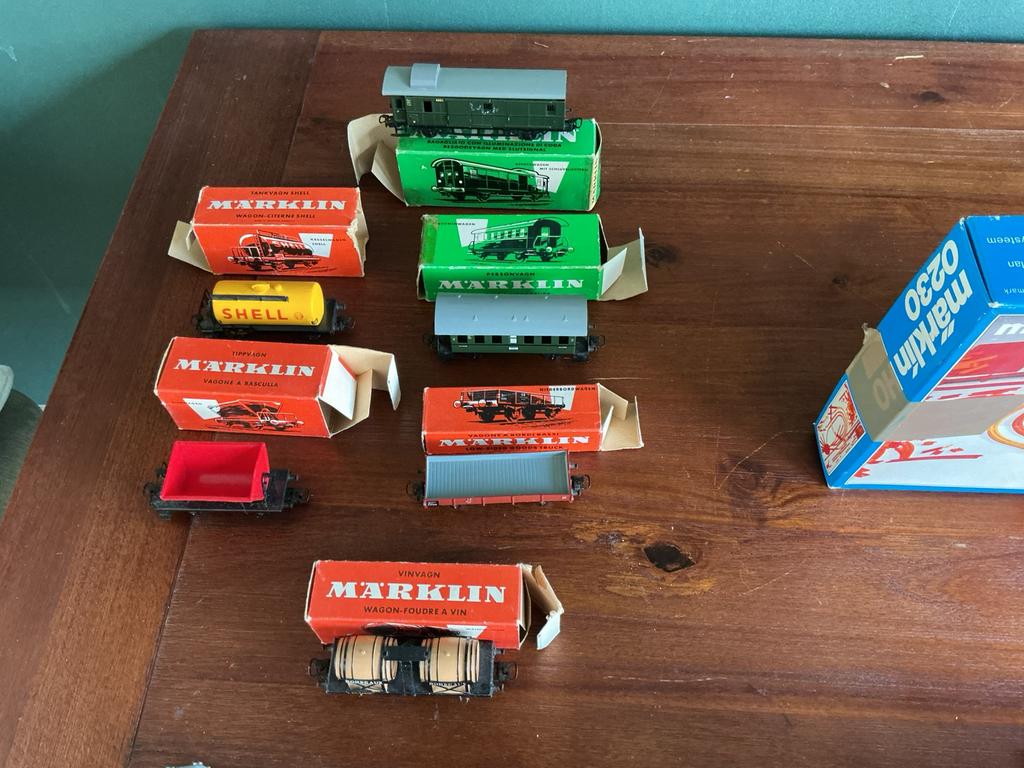 Marklin wagons, Hobby en Vrije tijd, Modeltreinen | H0, Wisselstroom, Gebruikt, Verzenden, Wagon
