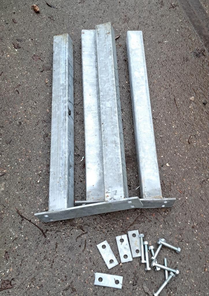 4 wielkokers voor steiger wielen, Doe-het-zelf en Verbouw, Steigers, Ophalen of Verzenden, Zo goed als nieuw, Rolsteiger of Kamersteiger