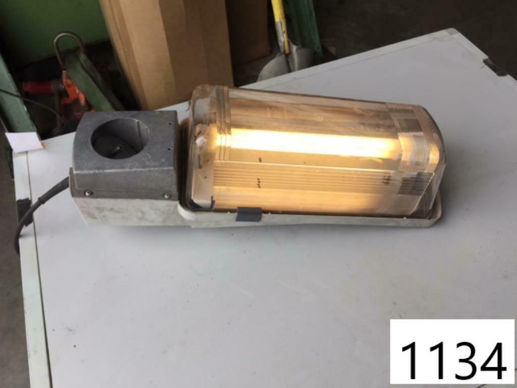 1132. Straatverlichting / buitenlamp / sportveldverlichting, Ophalen, Gebruikt, Minder dan 50 watt, Netvoeding