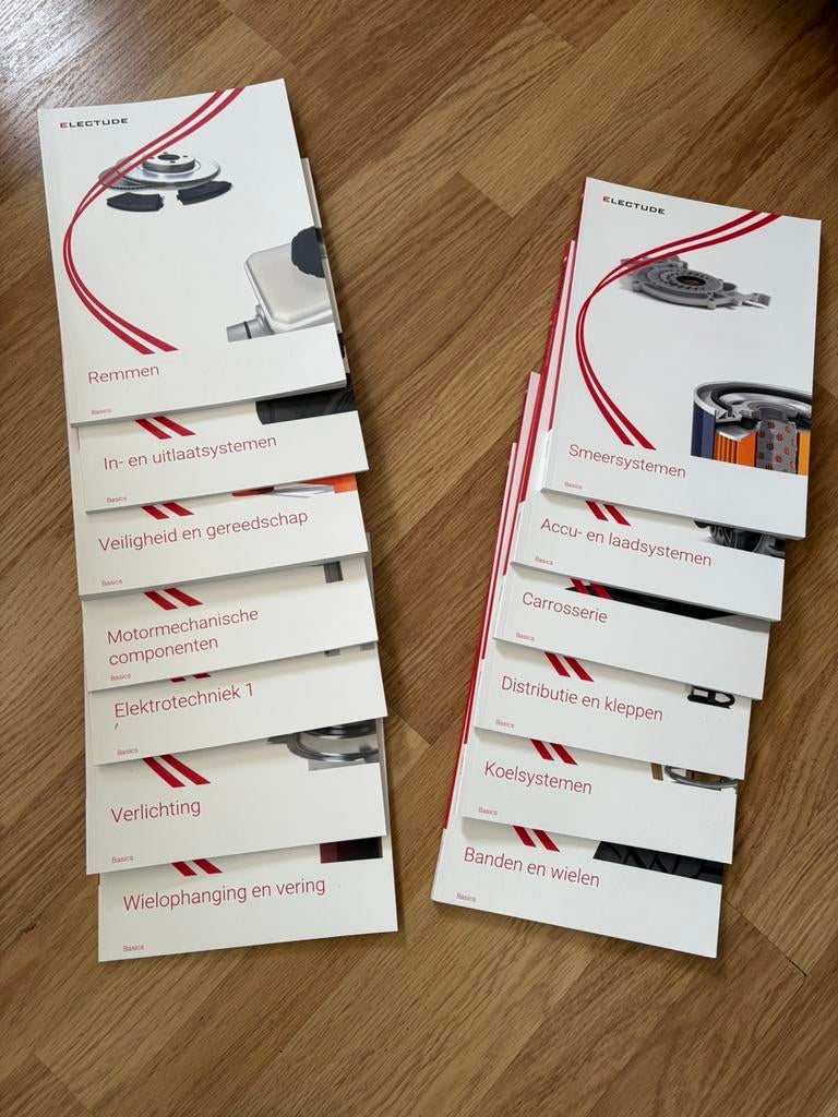 Electude boeken autotechniek, Boeken, Ophalen of Verzenden, Zo goed als nieuw, Overige niveaus