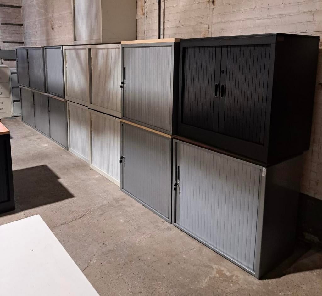 Grote voorraad metalen roldeurkasten van 75 x 80., Ophalen, Gebruikt, 50 tot 100 cm, Metalen roldeurkasten