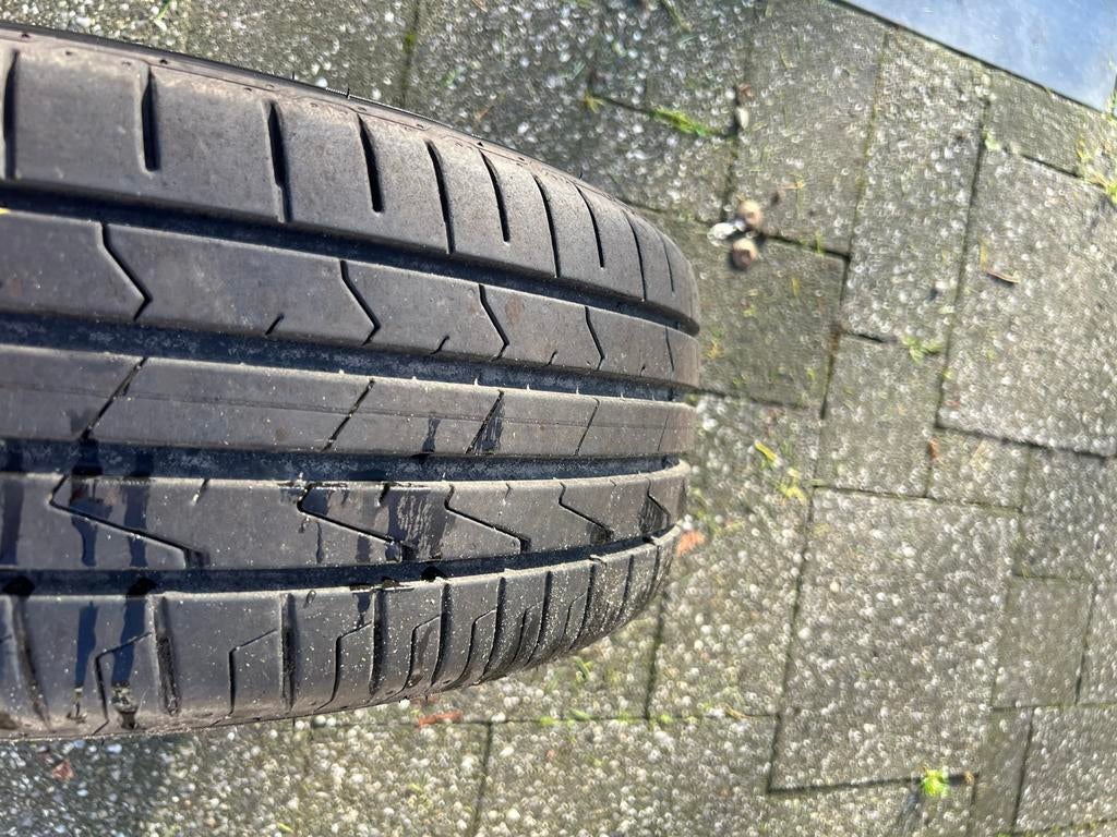 Vier Peugeot Velgen met Zomerbanden, Ophalen, Gebruikt, Overige, Banden en Velgen