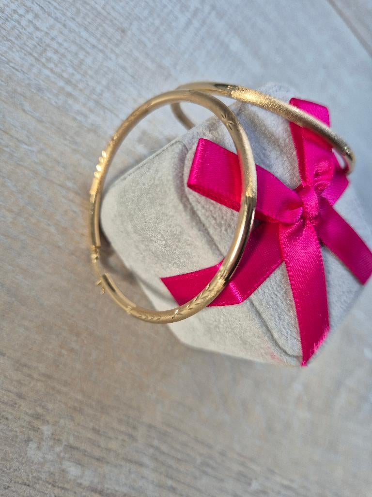 14K Geelgouden Creolen – 5,6 gram – Prachtig Design – ZGAN, Hangers, Ophalen of Verzenden, Zo goed als nieuw, Goud