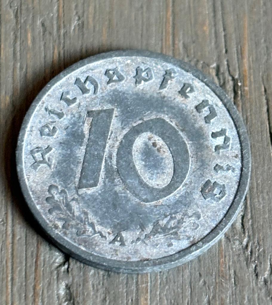 10 Pfennig 1940A swastika, Postzegels en Munten, Ophalen of Verzenden, Duitsland, Losse munt