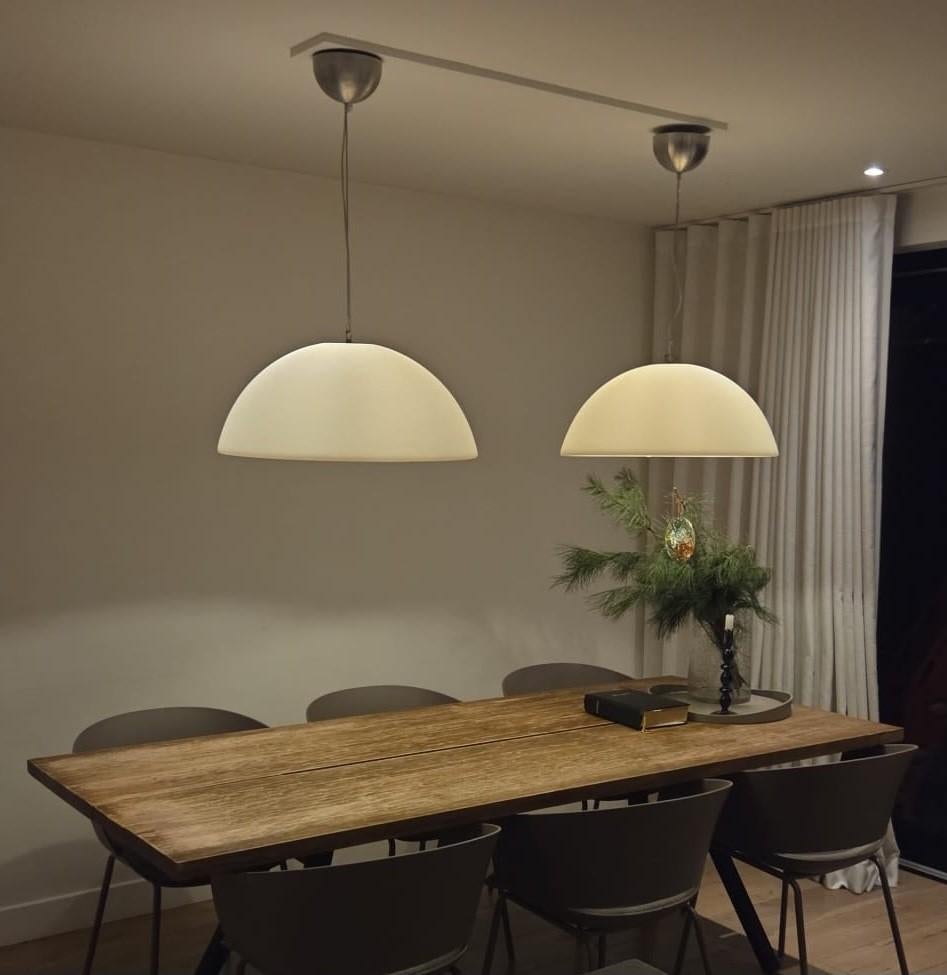 Twee hanglampen, 60cm doorsnee, 50 tot 75 cm, Ophalen of Verzenden, Zo goed als nieuw, Modern