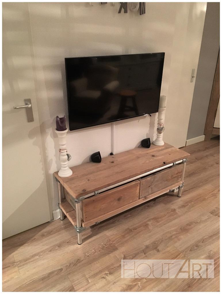 tv-meubel Lorenz: Verzinkte steigerbuis met STEIGERHOUT!, 100 tot 150 cm, Overige materialen, Info@hout-art.nl, Nieuw
