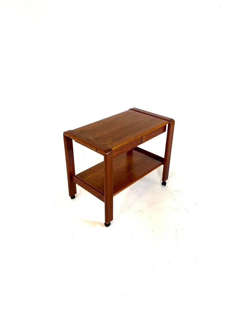 Vintage Deense teakhouten TV-kast ‘70, Teakhout, 50 tot 100 cm, Vintage retro buisframe design rotan webbing papercord deens, Ophalen of Verzenden