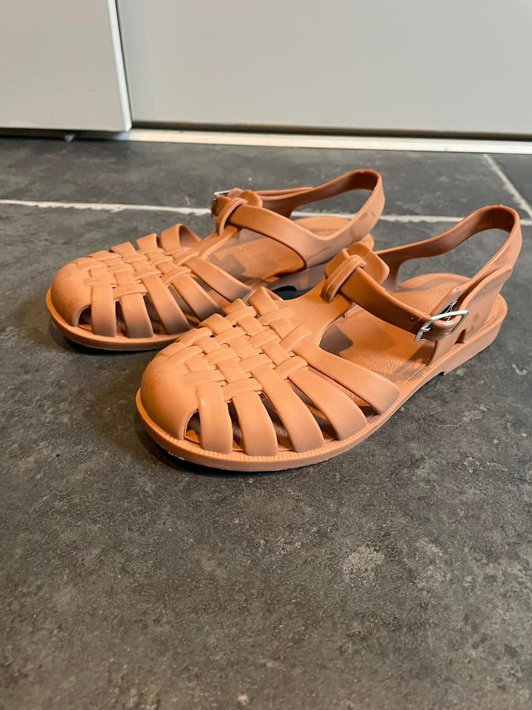 Cognackleurige waterschoenen mt 30, Jongen of Meisje, Overige typen, Ophalen of Verzenden, Zo goed als nieuw
