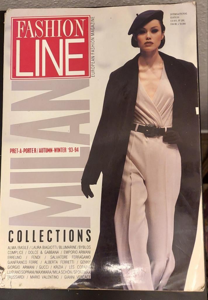 Fashion Line Milan - Herfst/Winter '93-'94, Boeken, Tijdschriften en Kranten, Ophalen of Verzenden, Gelezen