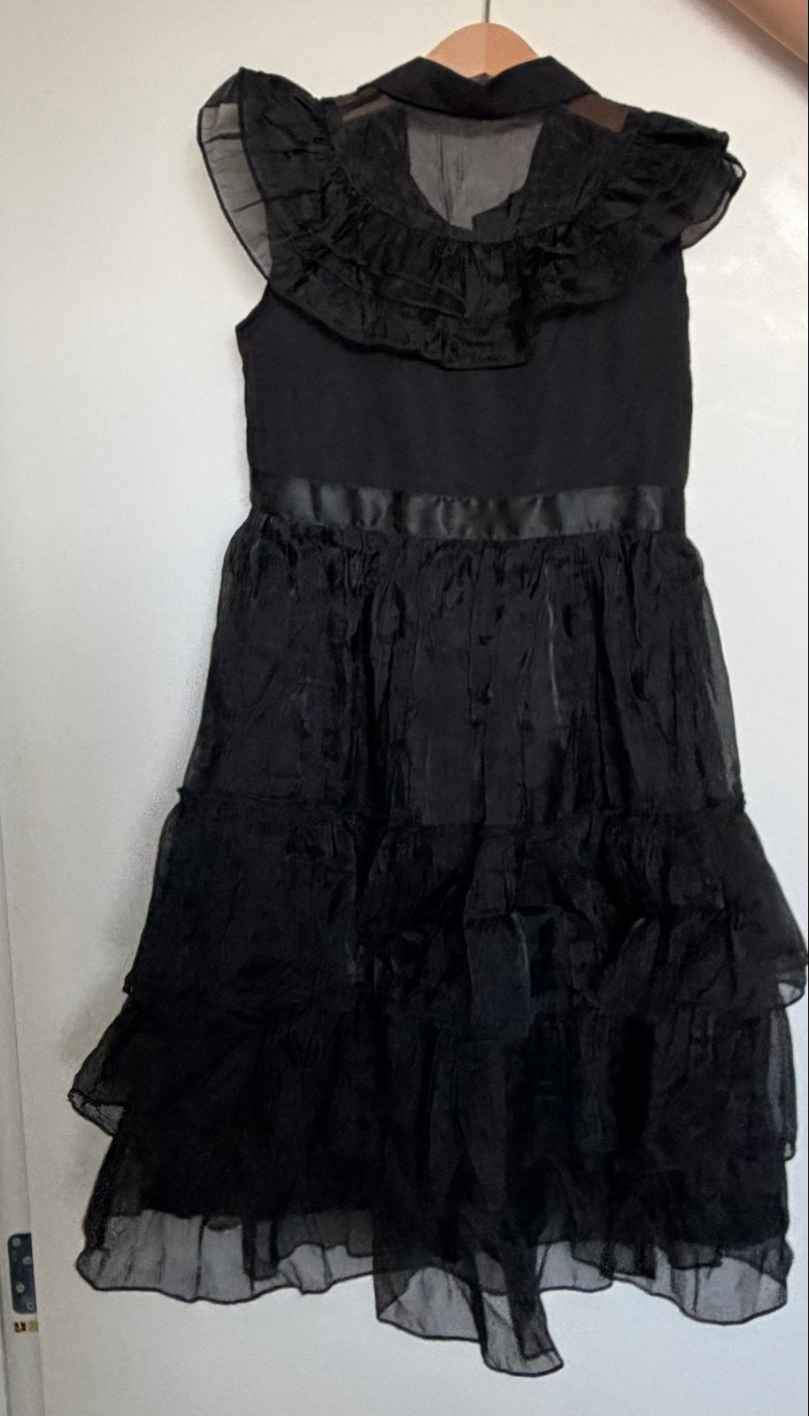 Wednesday Addams Kostuum met accessoires, Kinderen en Baby's, Carnavalskleding en Verkleedspullen, Ophalen of Verzenden, Zo goed als nieuw
