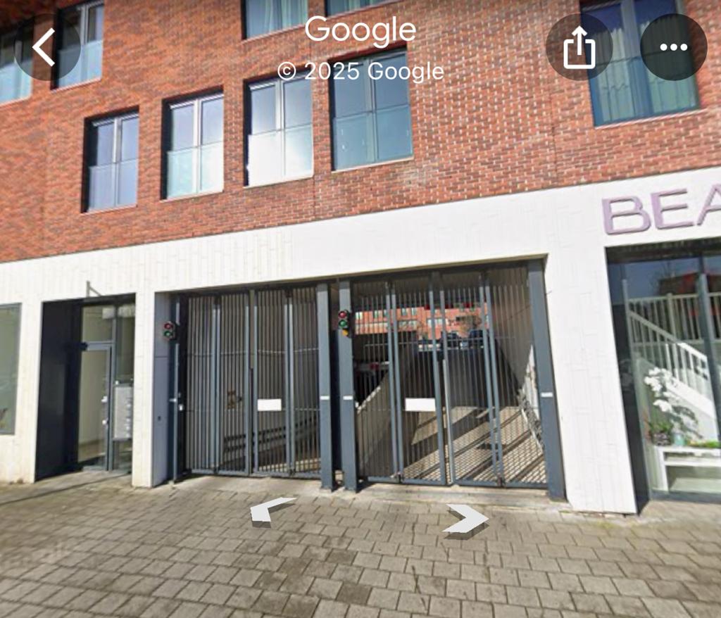 OVERDEKTE! privé parkeerplaats te huur, Amsterdam Osdorp, Amsterdam