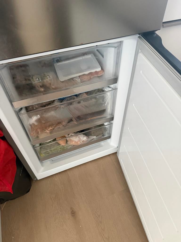 LG GBV7280AMB Koel-vriescombinatie - Zo goed als nieuw, Ophalen, 200 liter of meer, 60 cm of meer, Met aparte vriezer