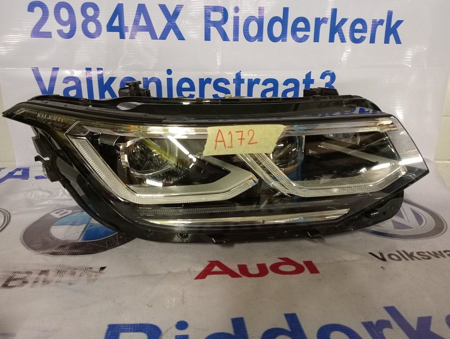 Koplamp VW Tiguan 5NA Facelift IQ.LIGHT LED Rechts 5NB941082, Auto-onderdelen, Verlichting, Gebruikt, -, Volkswagen, -
