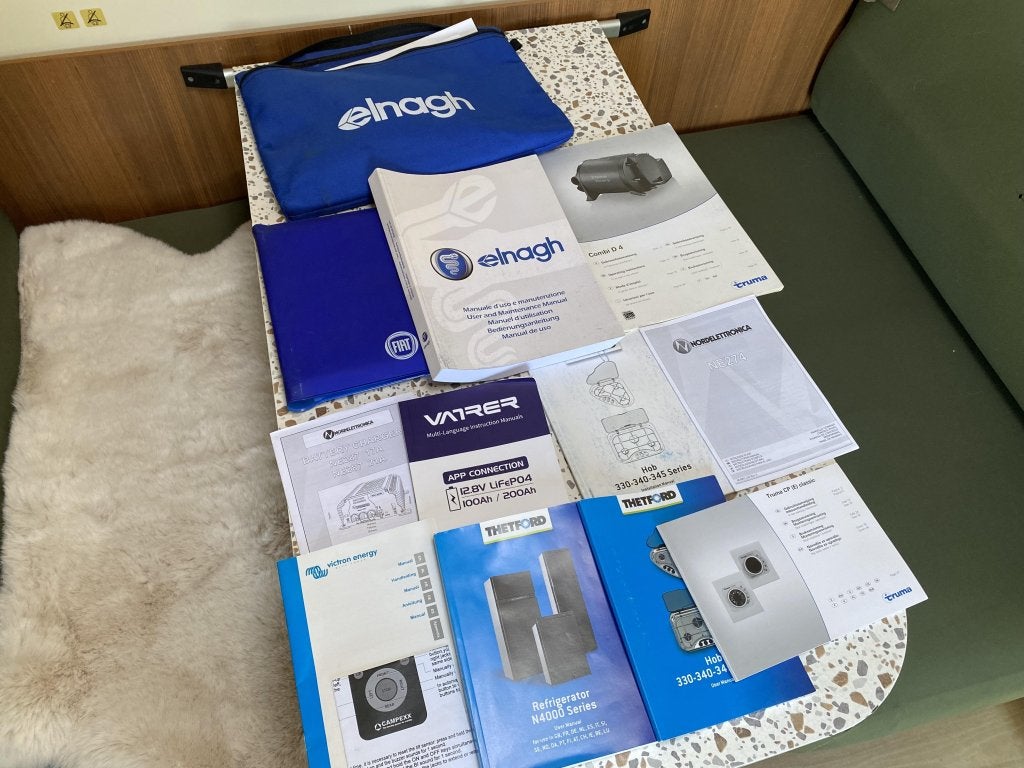 Foto 19 van Elnagh Baron 26 Alkoof 2020 | Dakairco | Level | Off Grid