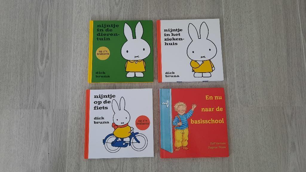 Dick Bruna Nijntje boekjes + Naar de basisschool, Boeken, Kinderboeken | Baby's en Peuters, Ophalen of Verzenden, Zo goed als nieuw