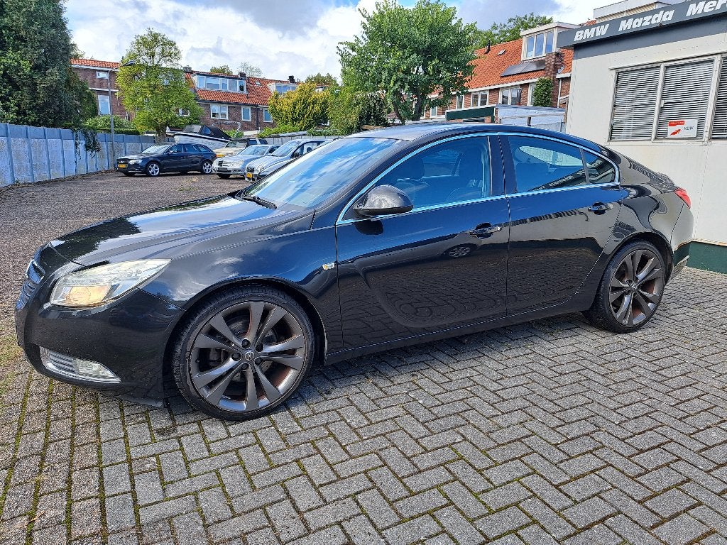 Opel Insignia 2.0 Turbo 162KW 5-DRS 2009 Zwart, Auto's, Voorwielaandrijving, 1998 cc, Zwart, 4 cilinders