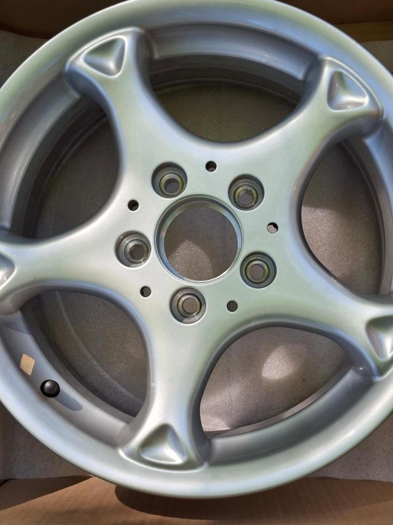 1x Mercedes 5-ster velg 7J x 15 ET 37 w201, 15 inch, Velg(en), Nieuw, Ophalen of Verzenden