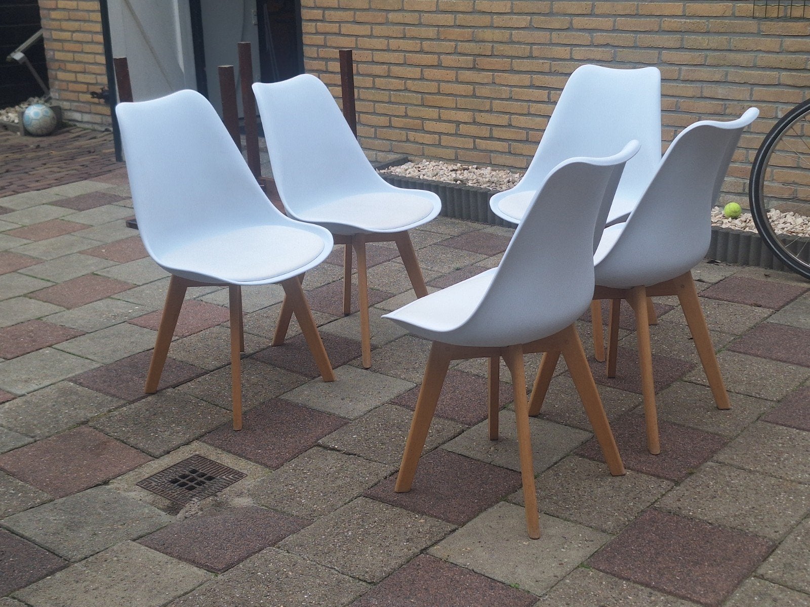 6 Witte Eetkamerstoelen met Houten Poten, Gebruikt, Wit, Vijf, Zes of meer stoelen, Ophalen