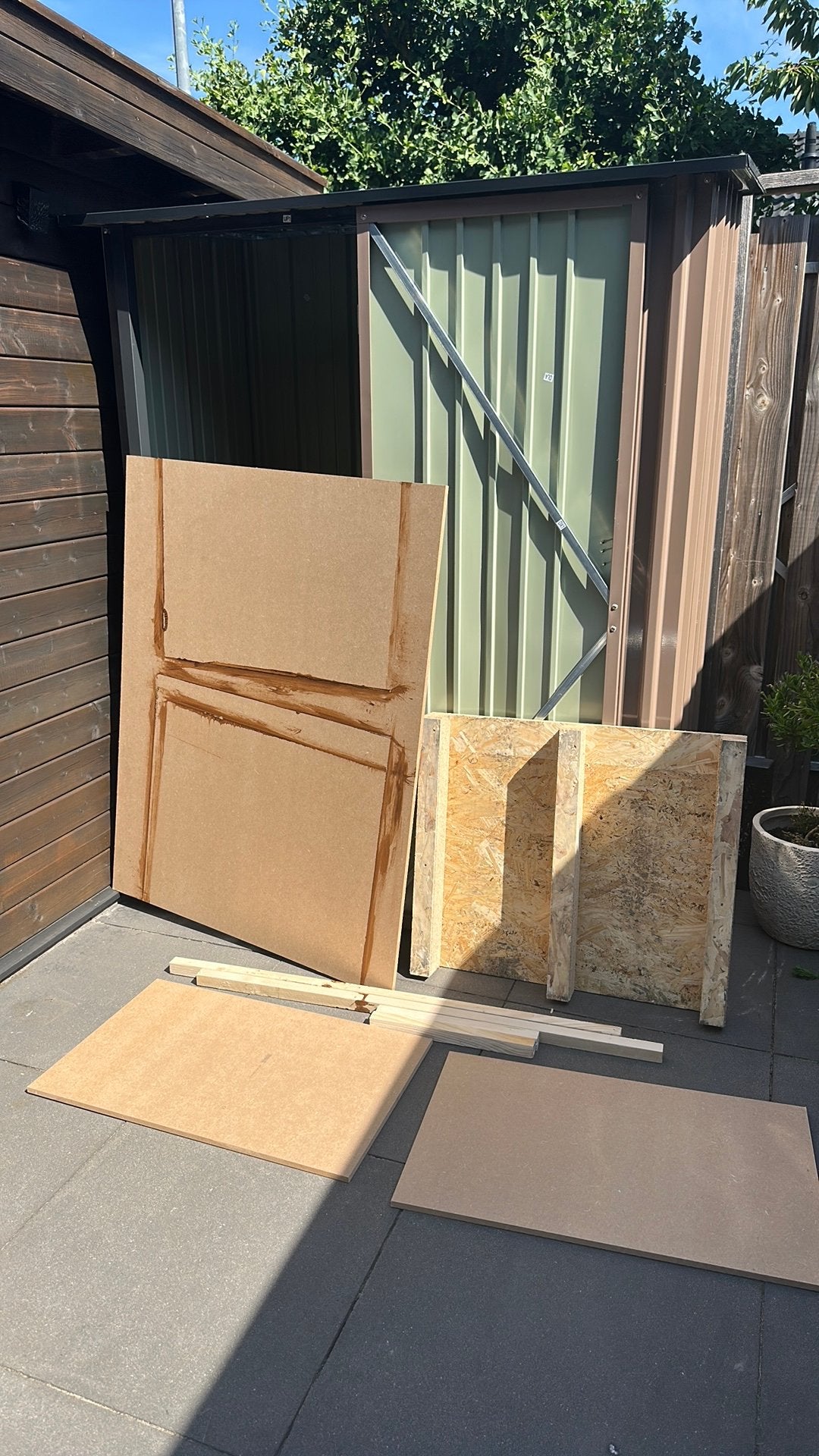 Pallet en resten houtvezel plaat, Ophalen, Zo goed als nieuw, Hout, Overige typen