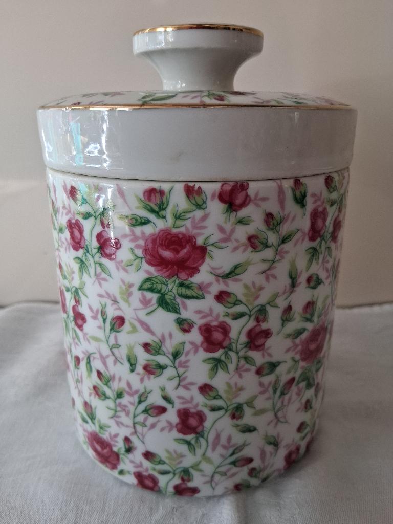 Brocante porseleinen pot met roosjes *eureka*, Ophalen of Verzenden