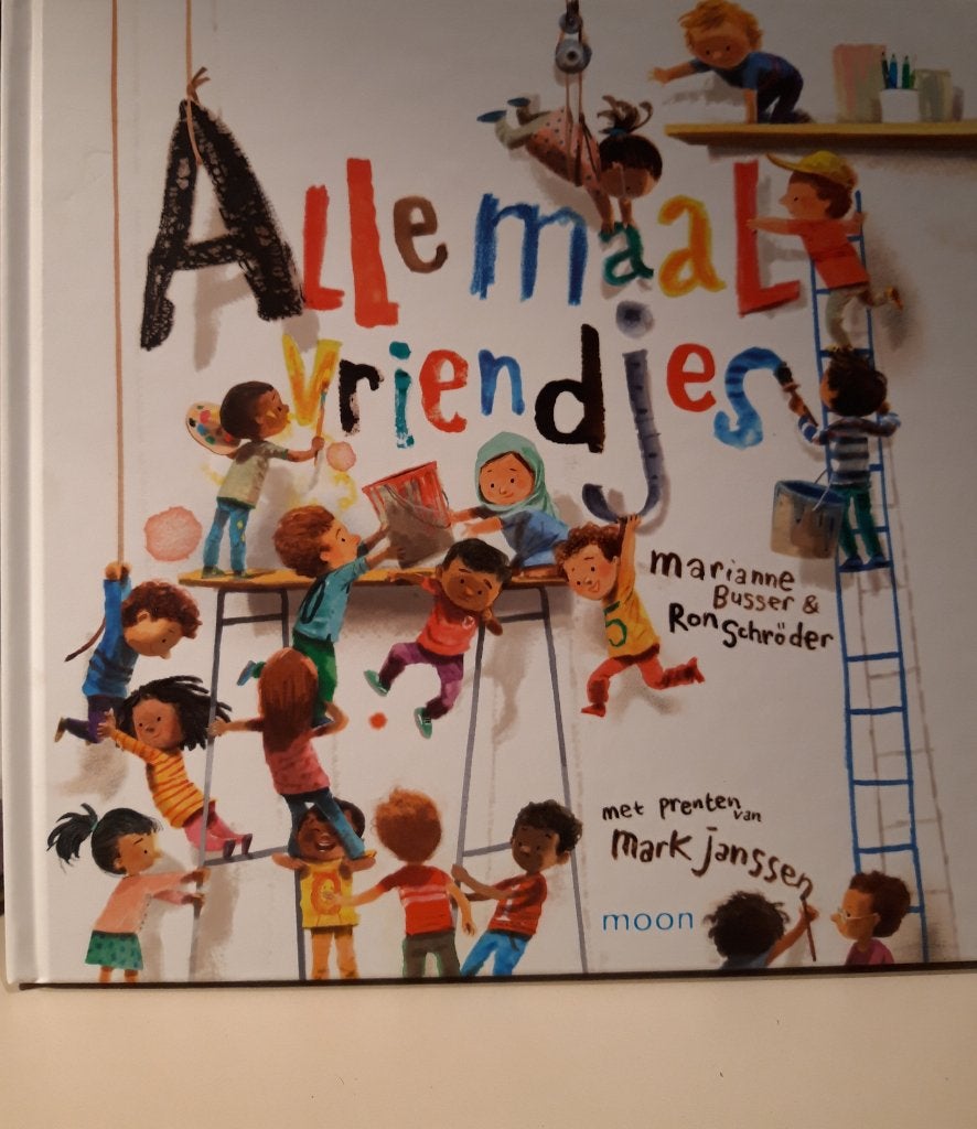 Marianne Busser - Allemaal Vriendjes (NIEUW BOEK), Marianne Busser & Ron Schröder, Fictie algemeen, Jongen of Meisje, Nieuw