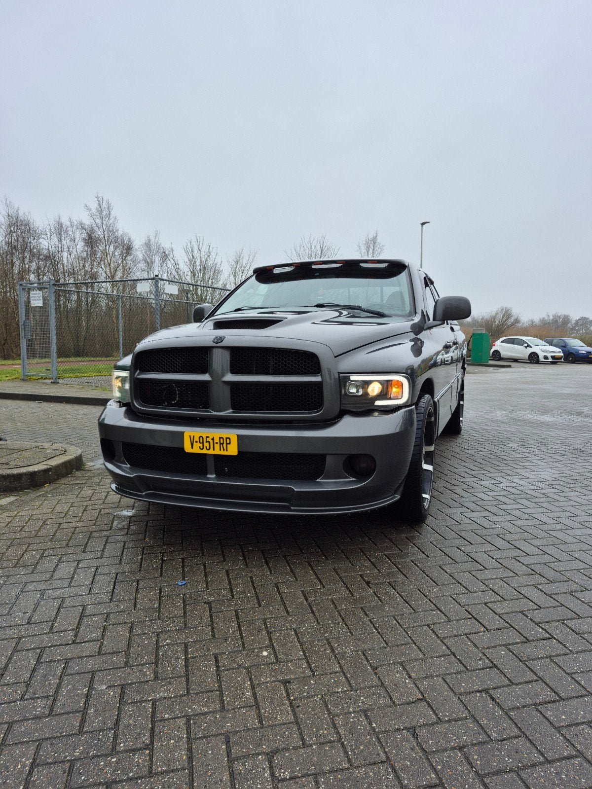 Dodge ram 1500 5,7 v8 cruise SRT-10, Automaat, USB, Achterwielaandrijving, Zwart
