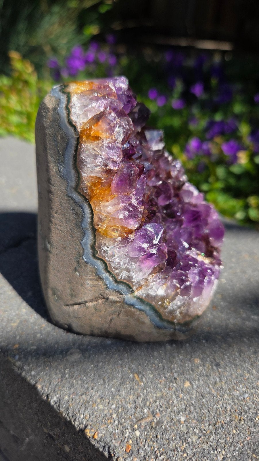 Uruguay Amethist Geode - 570 gram, 9x6 cm, Ophalen of Verzenden