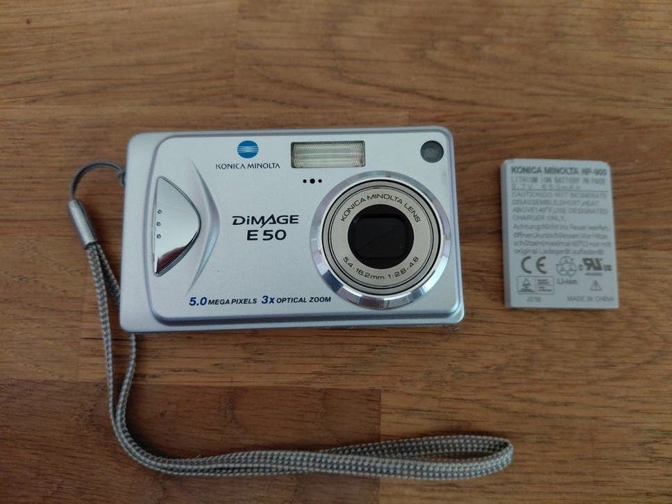 Konica Minolta DiMAGE E50 Compactcamera - Zonder kabel, Gebruikt, Konica, Ophalen of Verzenden, Compactcamera