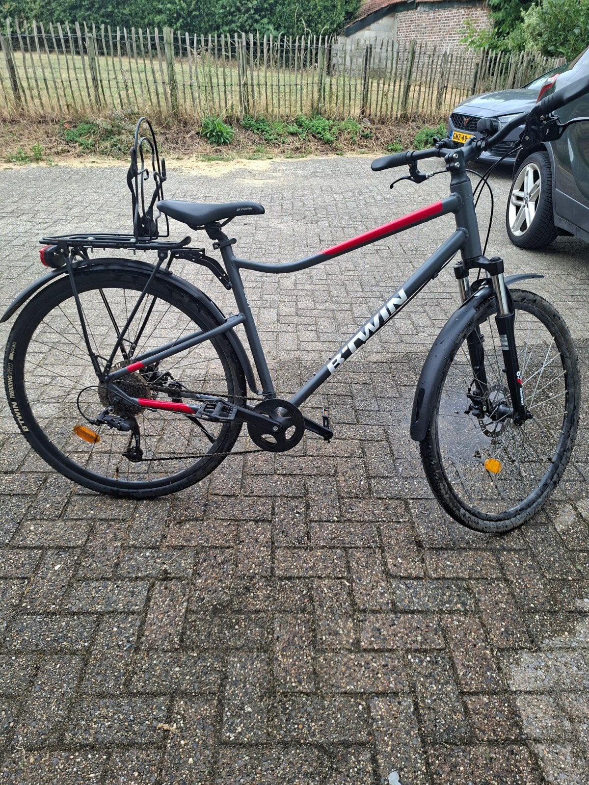 Btwin fiets met 9 versnellingen en bagagedrager, Gebruikt, Versnellingen, Schijfrem, 65 cm of meer