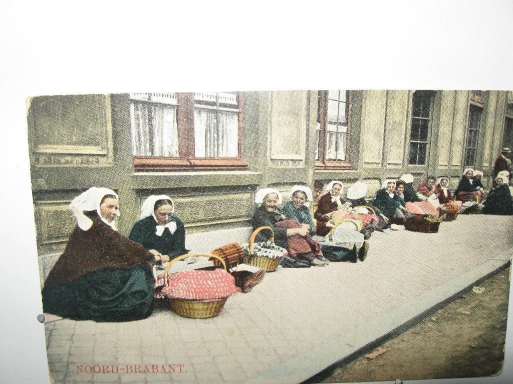 9396-7 Noord Brabant, markt vrouwen, Verzenden, Voor 1920, Noord-Brabant