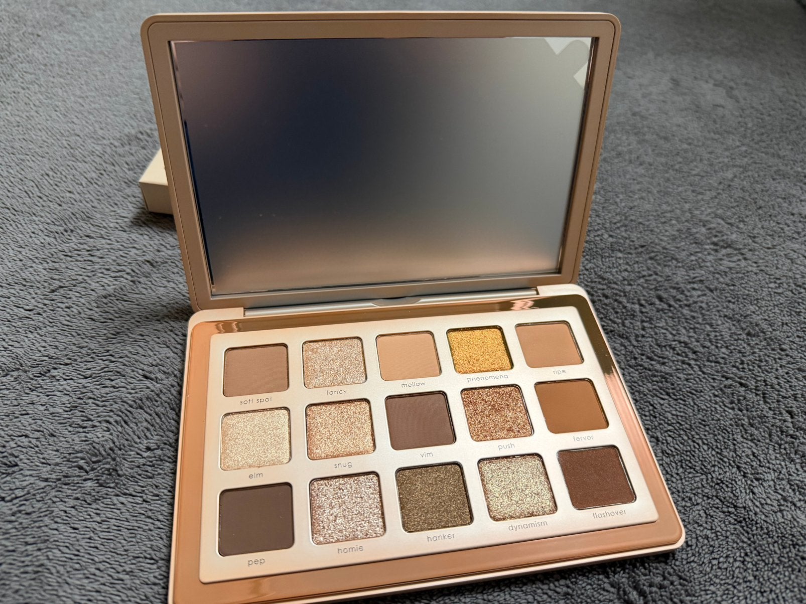 Natasha Denona oogschaduw palette I Need A Warm, Sieraden, Tassen en Uiterlijk, Uiterlijk | Cosmetica en Make-up, Ophalen of Verzenden