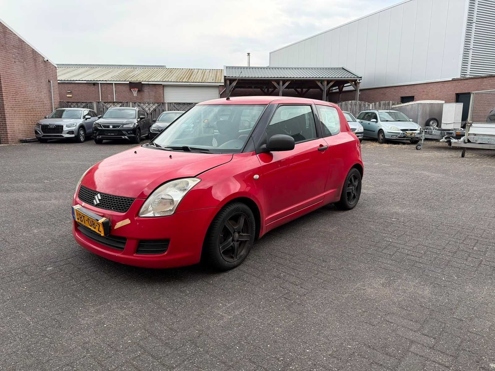 Suzuki - 2009 - Swift - 1.3 GLS - JBT-08-Z, Auto's, Suzuki, Gebruikt, Swift, Bedrijf, Handgeschakeld