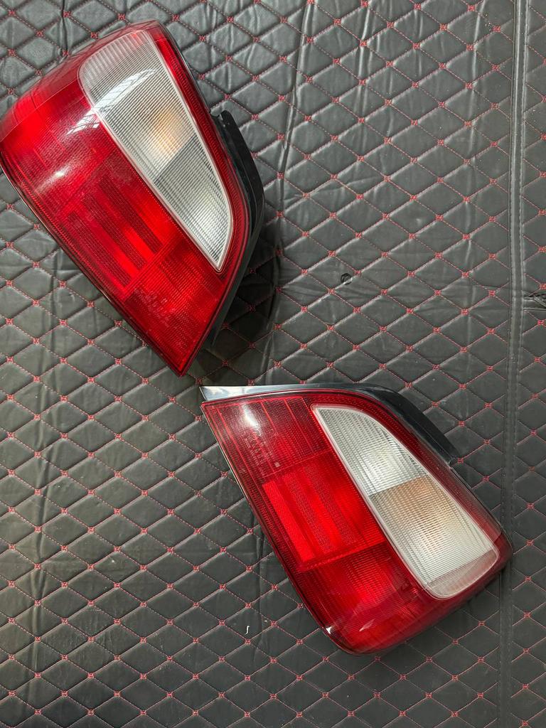️ Originele Subaru Impreza Bugeye achterlichten set, Ophalen of Verzenden, Gebruikt, Subaru