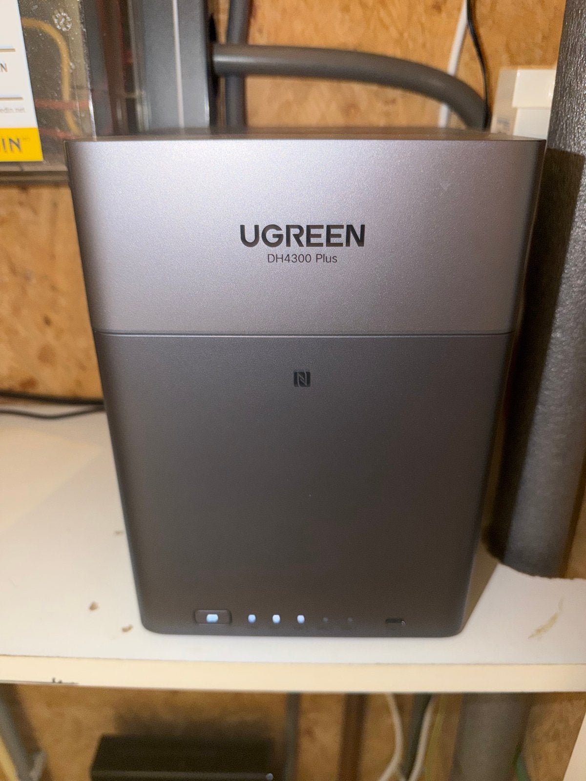 UGREEN DH4300 Plus NAS met 16TB opslag (1x 5TB en , 2 x 6TB, Server, HDD, Ophalen of Verzenden, Zo goed als nieuw