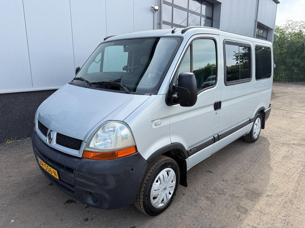 Renault Master 2.5dCi L1H1 Rolstoelbus / Rolstoelauto / Inva, Auto's, 4 cilinders, 2000 kg, Bedrijf, Diesel