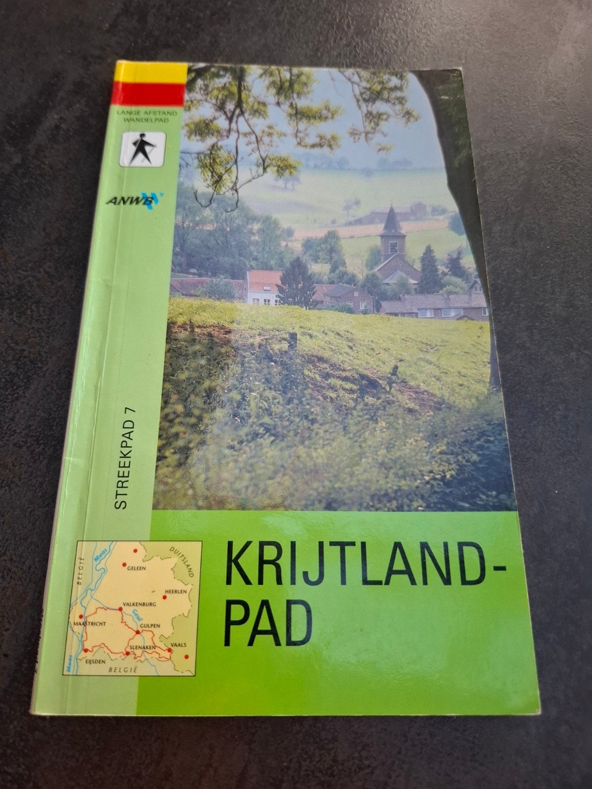 Krijtlandpad, streekpad. 7, wandelen door Limburg, Ophalen of Verzenden, Gelezen, Europa
