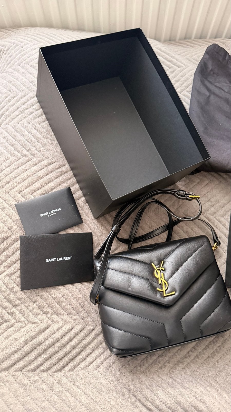 Saint Laurent Loulou Puffer Toy Schoudertas Zwart, Ophalen of Verzenden, Zo goed als nieuw, Zwart, Schoudertasje