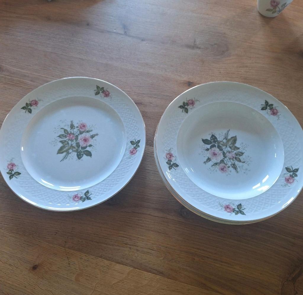 Seltmann Weiden, 3 diepe borden, 1 plat bord, izgst, Antiek en Kunst, Antiek | Servies los, Ophalen of Verzenden